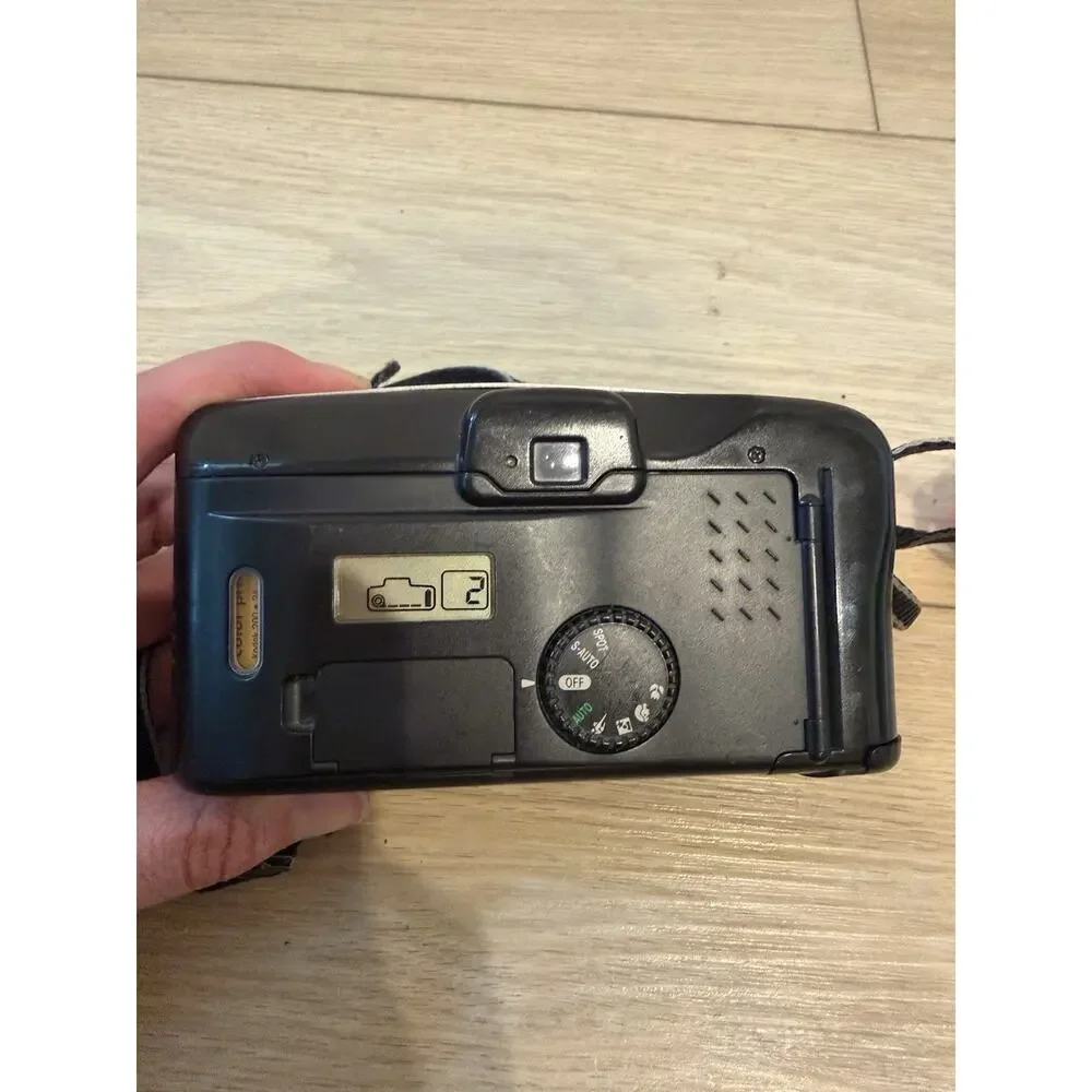 Canon Sure Shot Z115 35mm Film Camera Working